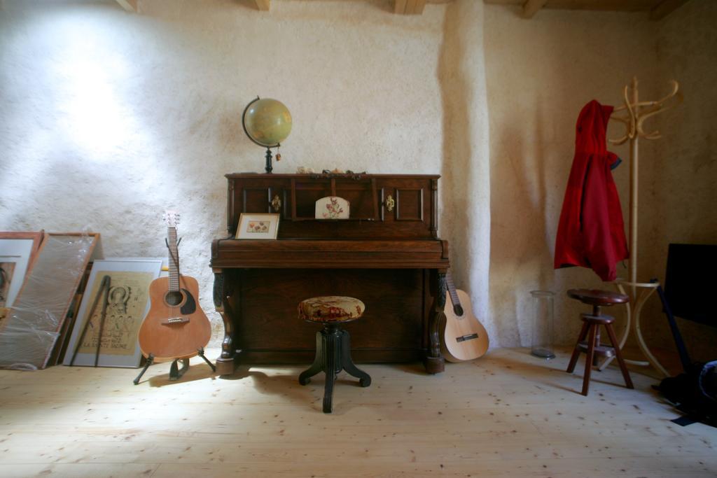 Le Magasin A Sel Bed & Breakfast Crozon Exterior photo